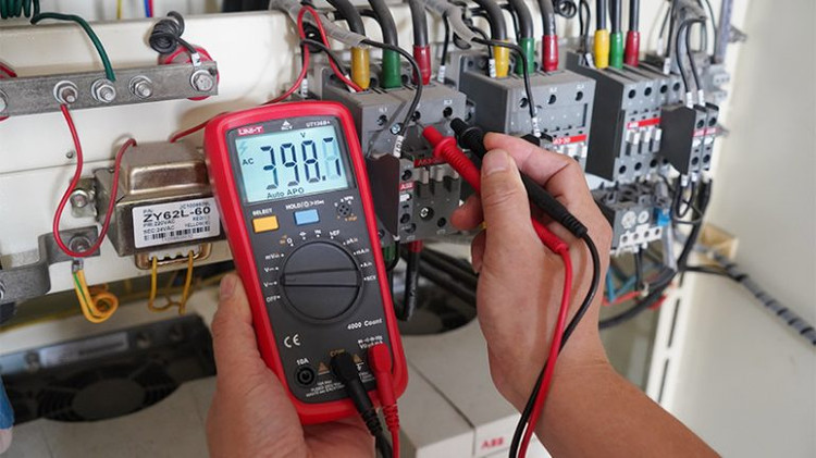 مولتی متر یونیتی ut136c+